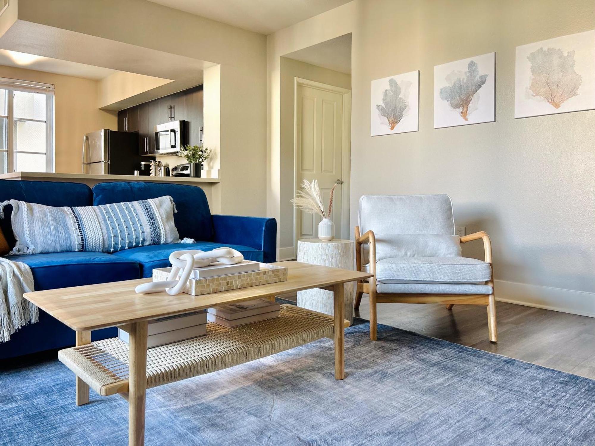 2Bd 2Ba Santa Monica Apartment With Relaxing Pool View Los Angeles Kültér fotó