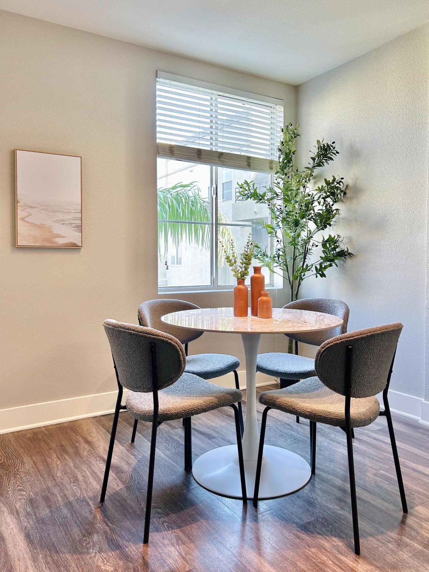 2Bd 2Ba Santa Monica Apartment With Relaxing Pool View Los Angeles Kültér fotó