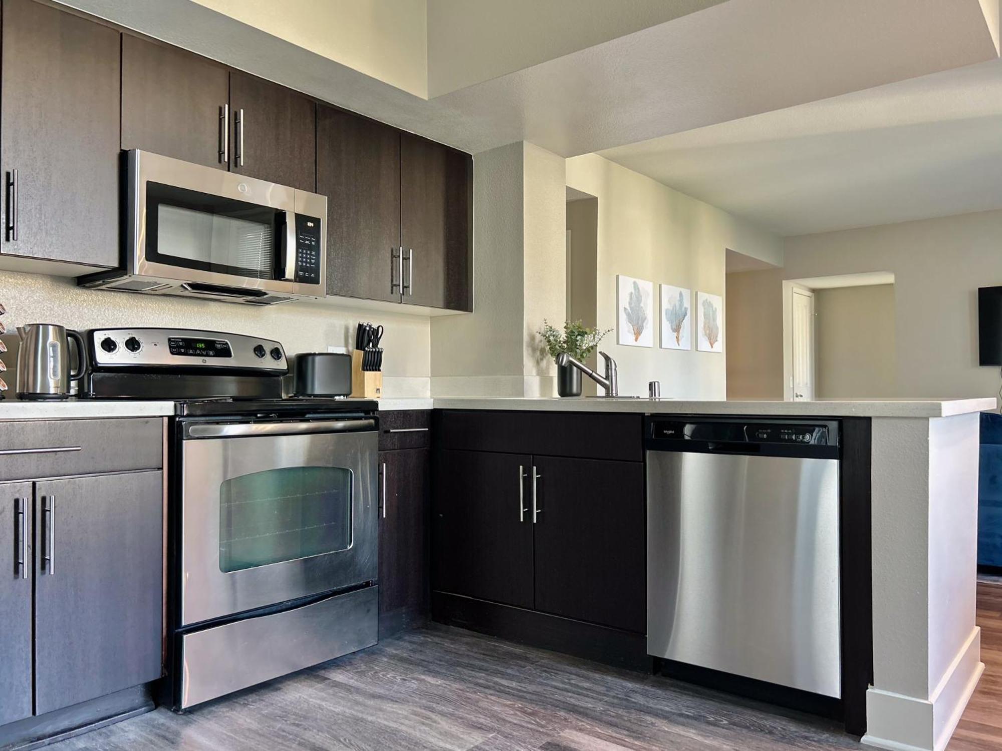 2Bd 2Ba Santa Monica Apartment With Relaxing Pool View Los Angeles Kültér fotó